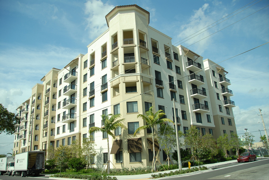 Amistad Apartments